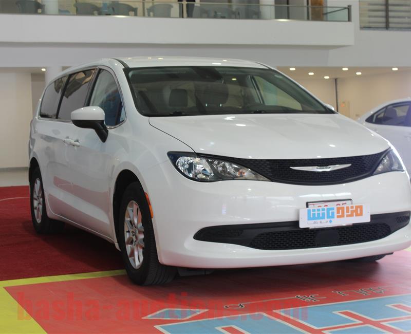 CHRYSLER VOYAGER LX 2023