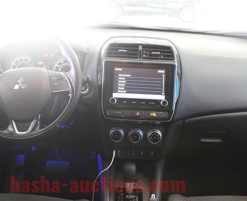 mitsubishi outlander 2023