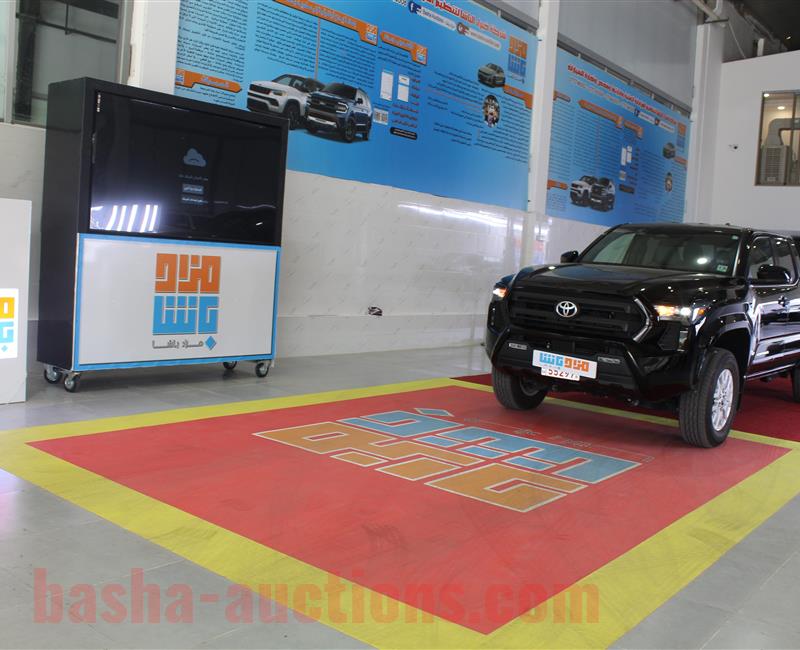 toyota tacoma black 2024