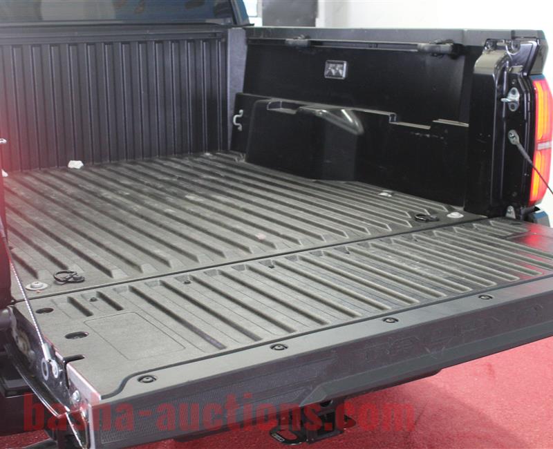 toyota tacoma black 2024